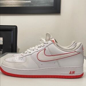 NIKE AIR FORCE 1 ‘07 WHITE-PICANTE RED SNEAKERS MENS SIZE 11